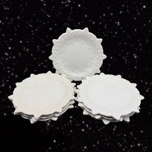 Temp-tations Poinsettia Plate By Tara White Ceramic Flower Pointy Dish set 7 pcs